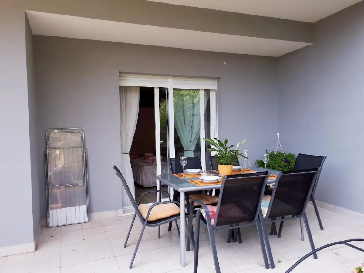 Apartmani Kulin 2 Kastela