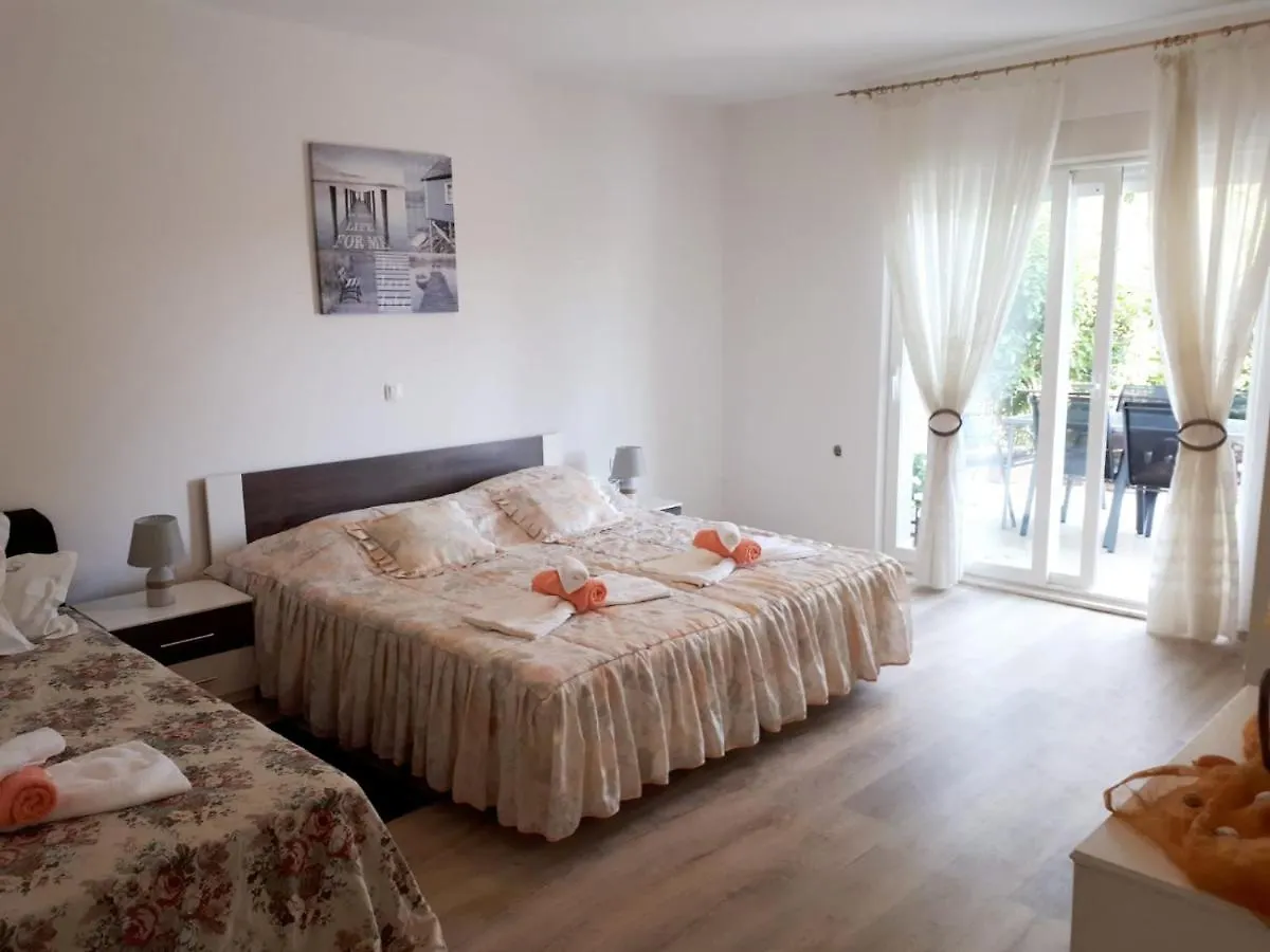 Apartmani Kulin 2 Kastela