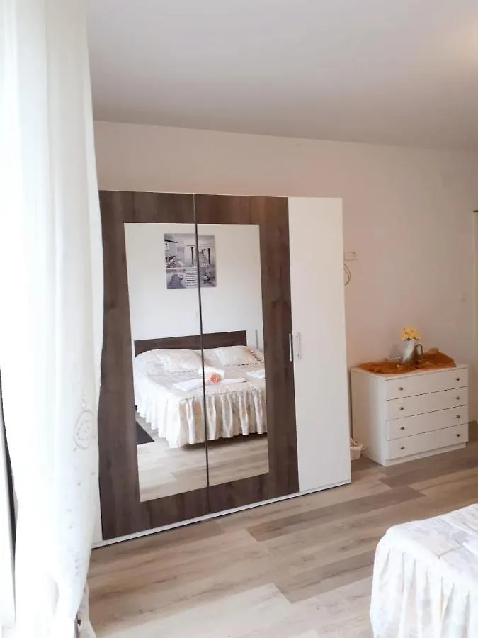 Apartmani Kulin 2 Kastela